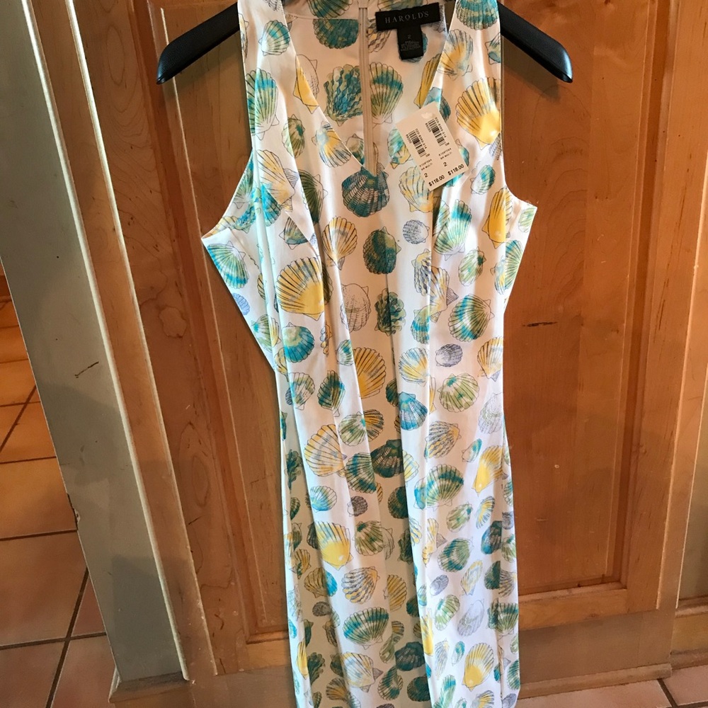 Harold’s dress
